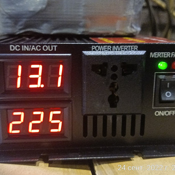 Inverter 1,5/3kW, 12V-230V sinus uus