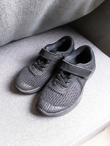 Кроссовки nike размер 28.5 stp17.5 (1 фото из 3)