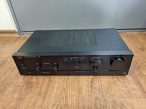 Luxman LV-100 Stereo Integrated Amplifier (2 foto / 3)