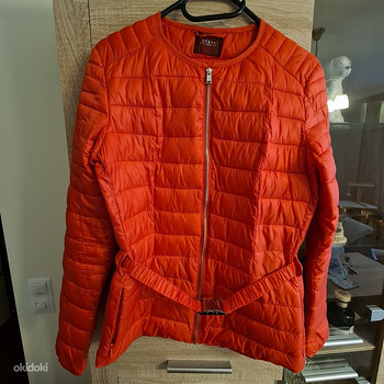 Куртка guess S