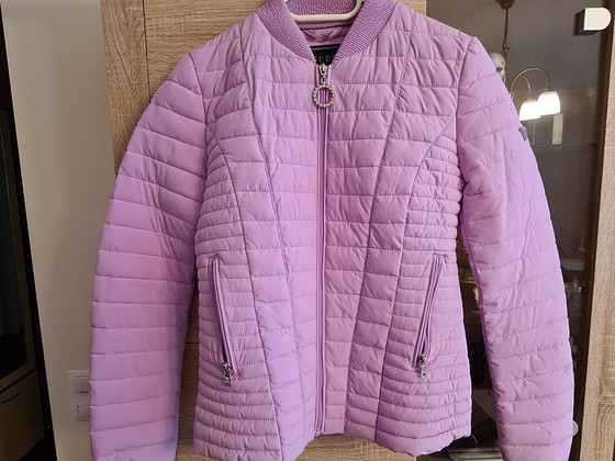 Куртка guess S размер