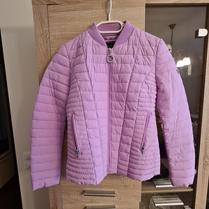 Куртка guess S размер (1 фото из 1)