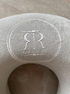 Robin Ruth (2 foto / 3)