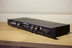 Reverb protsessor Peavey (1 foto / 3)