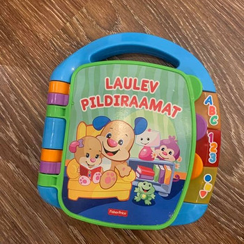 Продам очень приличный песенник Fisher Price