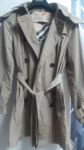 Пальто Burberry (1 фото из 2)