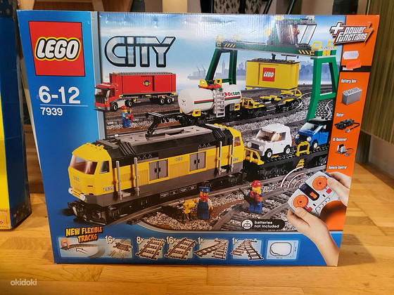 Грузовой поезд LEGO City 7939
