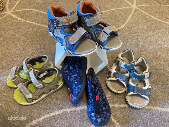 Сандалии, босоножки