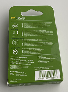GP Batteries AAA 850mAh 4x ReCyko+ Micro USB charger (3 фото из 4)