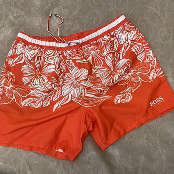Hugo Boss lühikesed püksid