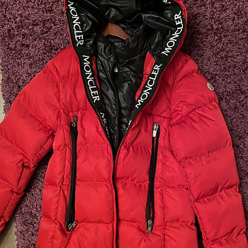 Moncler куртка пуховик