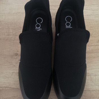 Calvin klein tossud