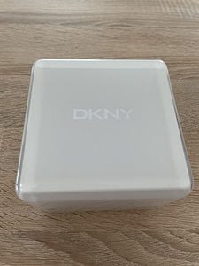 DKNY käekell (2 foto / 2)