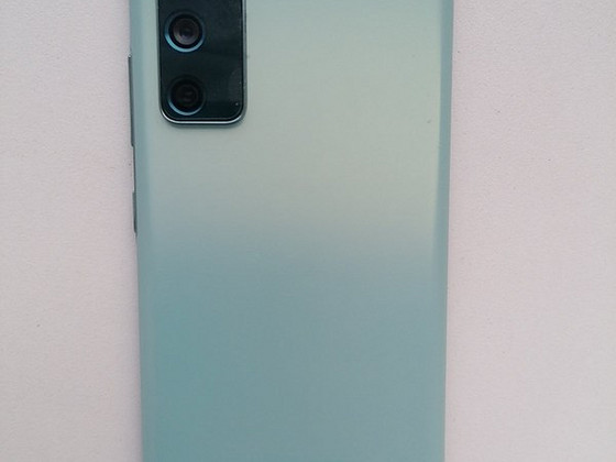 Samsung s20fe