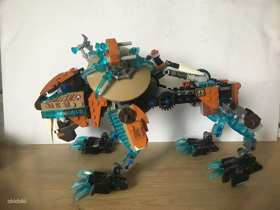 Саблезубый тигр LEGO CHIMA