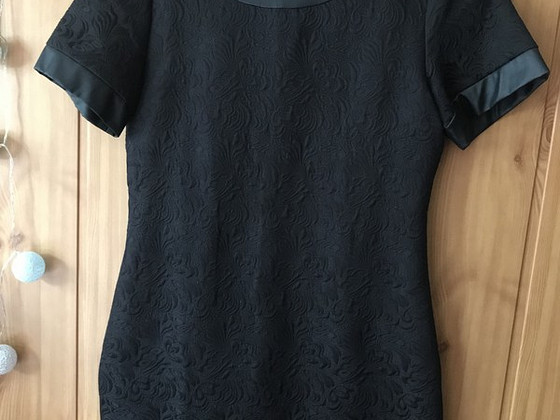 Женское платье с тиснением S / M