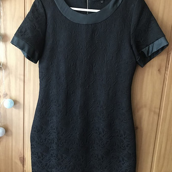 Женское платье с тиснением S / M