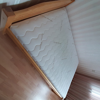 Müüa voodi koos madratsiga