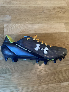 Under Armour jalgpalliputsad 9.5US (3 foto / 5)
