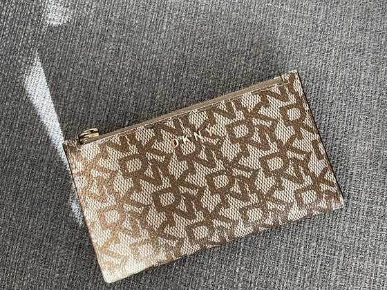 Кошелек dKNY