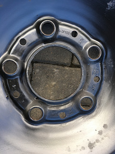 BMW veljed 16", 4tk koos kilpidega (2 foto / 3)