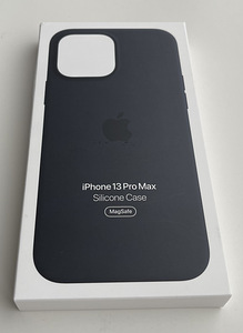 Apple iPhone 13 Pro Max Silicone Case with MagSafe (1 фото из 7)