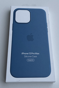 Apple iPhone 13 Pro Max Silicone Case with MagSafe (6 фото из 7)