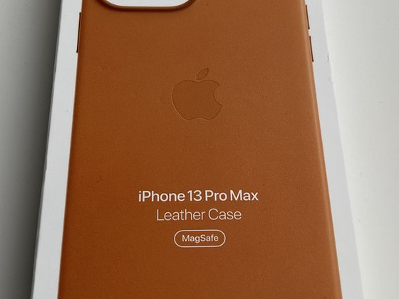 Apple iPhone 13 Pro Max Leather Case with MagSafe