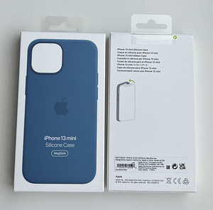 Apple iPhone 13 mini Silicone Case with MagSafe (2 фото из 7)