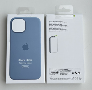 Apple iPhone 13 mini Silicone Case with MagSafe (3 фото из 7)
