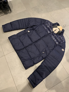 Moncler Мужская куртка (2 фото из 5)