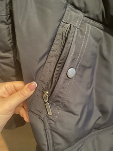 Продам парку женскую (4 фото из 7)