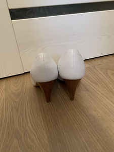 Uued kingad s 38 (3 foto / 4)