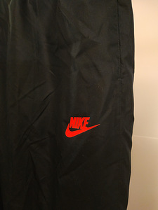 Uued Meeste püksid Nike (1 foto / 8)