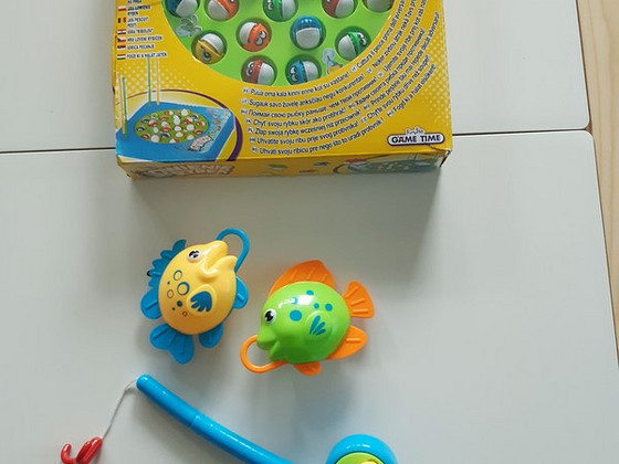 Игрушки