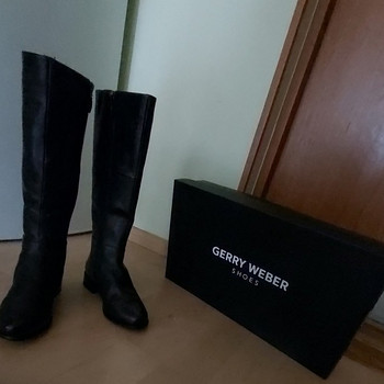 Müün gerry weberi talvesaapaid.