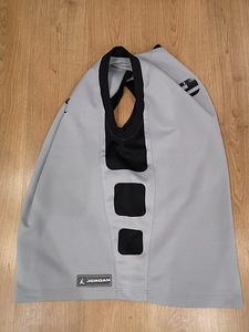 Nike Jordan баскетбольная майка (4 фото из 4)