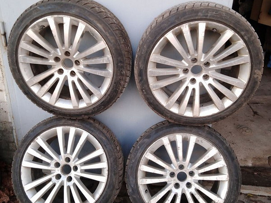 Продам диски с шипованной резиной на 18,audi a6 c6