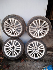 Продам диски с шипованной резиной на 18,audi a6 c6 (1 фото из 1)