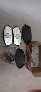 Toyota Lexuse piduriklotsid (1 foto / 3)