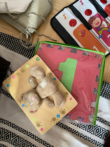 Детская кроватка с игрушками (3 фото из 3)