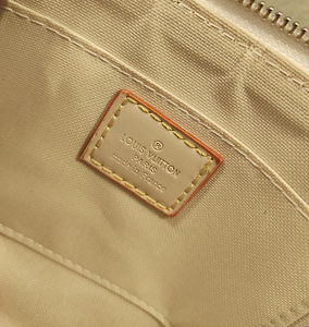 Nagu UUS Louis Vuitton Inventeur crossbody (2 foto / 3)