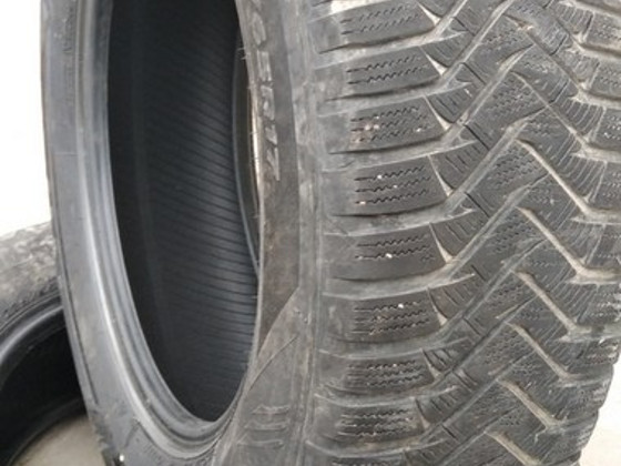Rehvid MS 235/65 R17 2 tk.