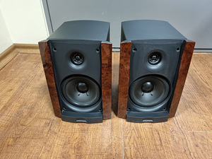Grundig спикеры (2 фото из 4)