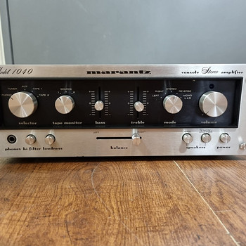 Marantz model 1040 HiFi integreeritud võimend