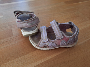 Ponny vilkuvad kingad s 27, stp u 17cm (1 foto / 2)