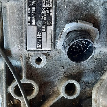 Peugeot 4HP20 automaatkäigukast