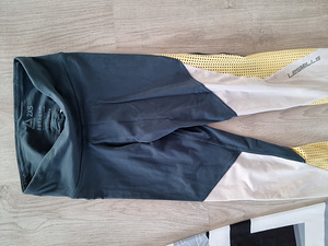 Reebok naiste retuusid (3 foto / 5)