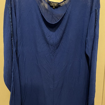 AJ ArmaniJeans новый свитер,размер S/M,oversize,оригинал