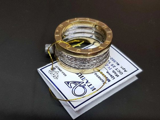Золотое кольцо bvlgari zero с бриллиантами!